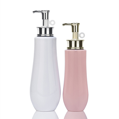 Sang trọng 300ml 500ml 700ml PET Trắng hồng Đơn vị phổ biến Tùy chỉnh Logo Vàng Bơm nhựa Chai dầu gội đầu