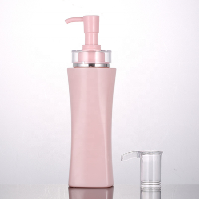 Bán buôn 350ml 500ml sang trọng màu hồng vuông không có không khí có thể bơm lại Sữa tắm Chai rỗng Hộp đựng sữa dưỡng thể